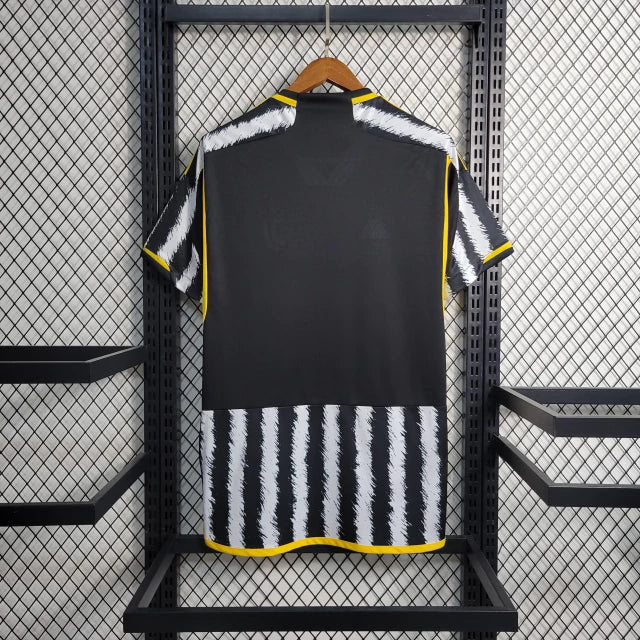 Camisa Juventus I 2023/24 Torcedor Masculina